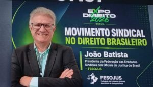 Leia mais sobre o artigo Presidente da FESOJUS-BR participa de debate sobre movimento sindical na Expo Direito